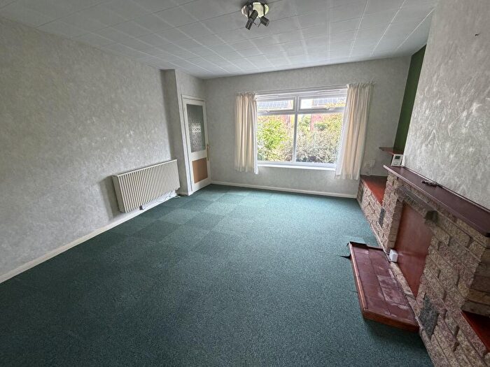 Semi-Detached House For Sale In Meadow Lane, Weston, Nottinghamshire, NG23