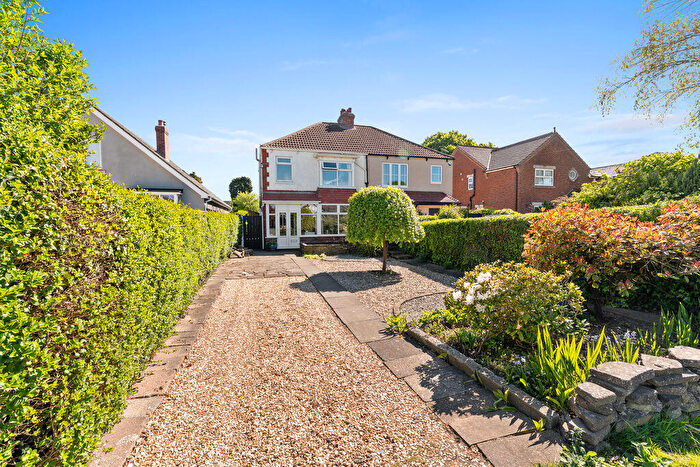 3 Bedroom Semi-Detached House For Sale In Station Road, New Waltham, DN36