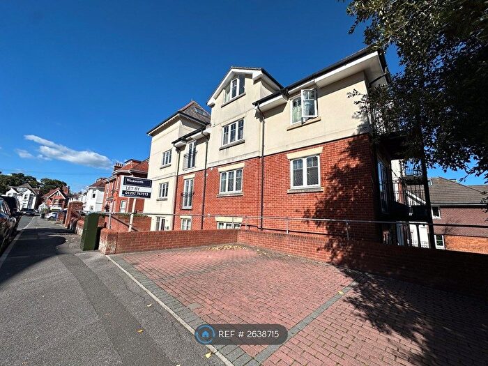 2 Bedroom Flat To Rent In Haven View, Bournemouth, BH4