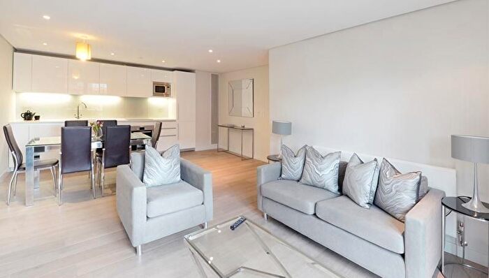 3 Bedroom Flat To Rent In Merchant Square, East Harbet Road, W2