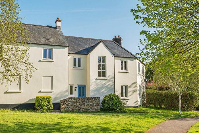 3 Bedroom Semi-detached House For Sale In Forder Meadow, Moretonhampstead, Bovey Tracey, TQ13