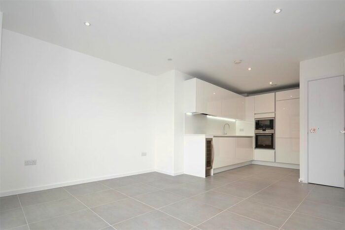 1 Bedroom Flat To Rent In Ewer Street, Southwark, SE1