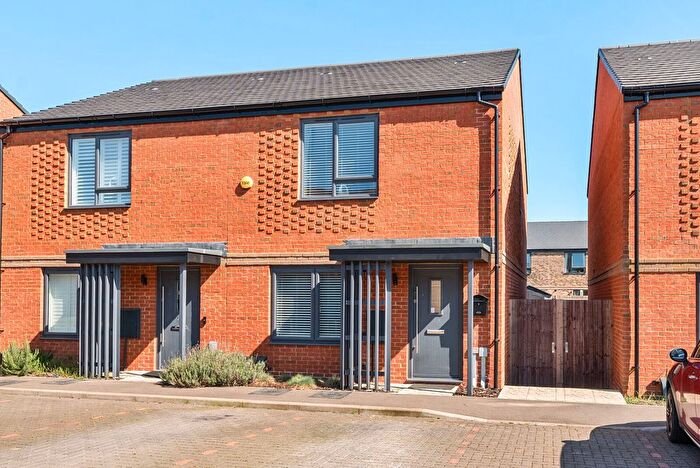 2 Bedroom Semi-Detached House For Sale In Padfoot Road, Godalming, GU7