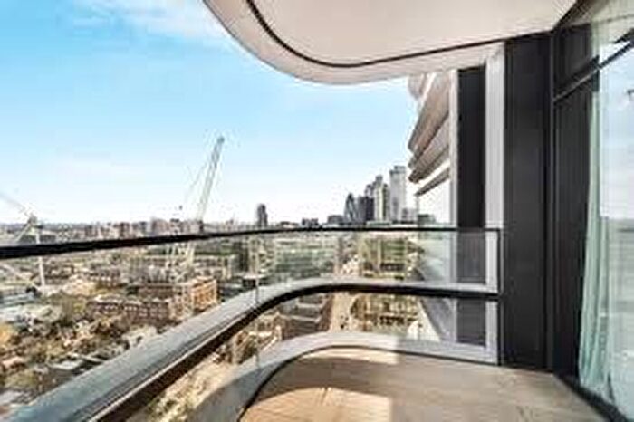 2 Bedroom Flat To Rent In Worship Street, Shoreditch High St, EC2A