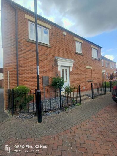 1 Bedroom Town House To Rent In Elizabeth Way, Walsgrave, Coventry, CV2
