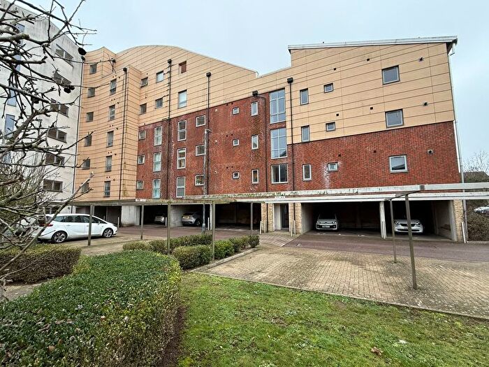 2 Bedroom Flat To Rent In Staverton Grove, Broughton, Milton Keynes, MK10