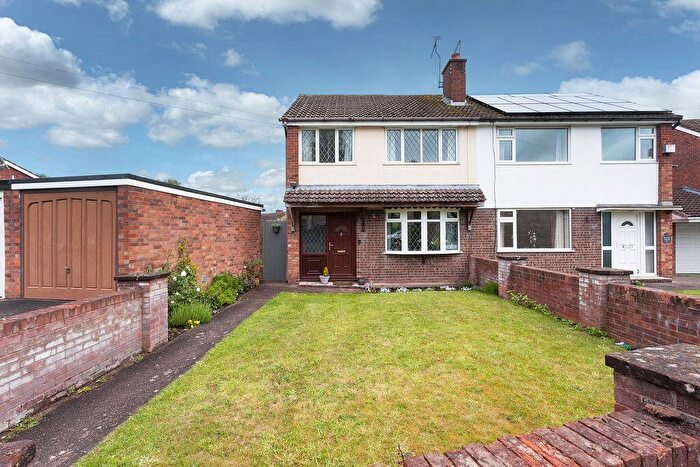 3 Bedroom Semi-Detached House For Sale In Grosvenor Road, Congleton, CW12