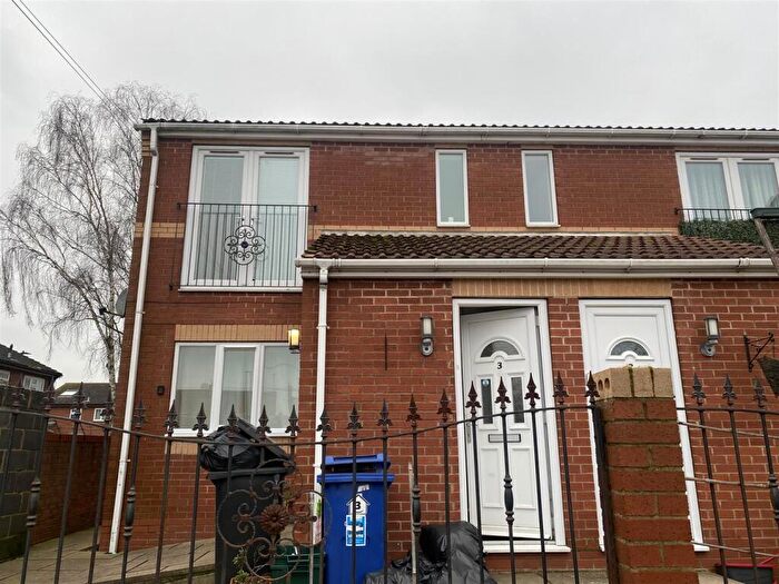 2 Bedroom Flat To Rent In Marshland Road, Moorends, Doncaster, DN8