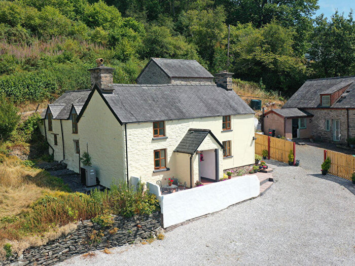 4 Bedroom Detached House For Sale In Llandrillo, Near Corwen, LL21