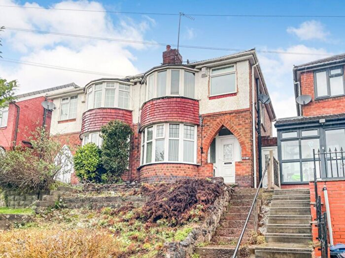 3 Bedroom Semi Detached House For Sale In Dorrington Road, Great Barr, Birmingham, B42
