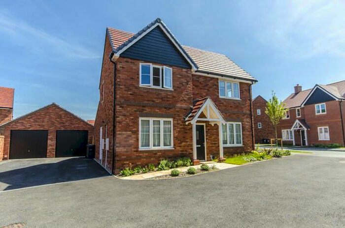 4 Bedroom Detached House To Rent In Bodding Avenue, Nursling, Southampton, SO16