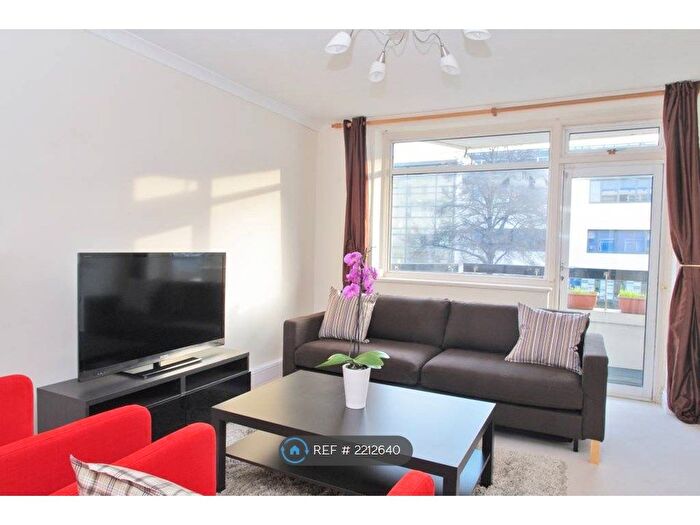 2 Bedroom Flat To Rent In Robin Court, London, SW1V