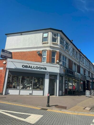 1 Bedroom Studio To Rent In George Lane, London, E18