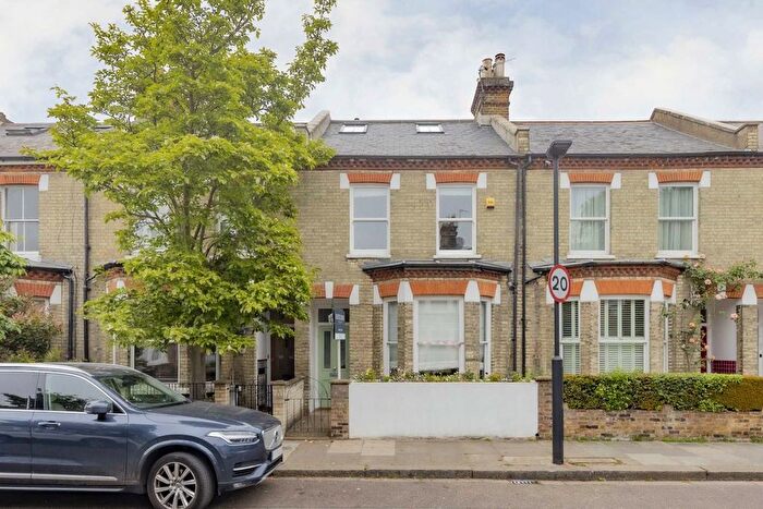 4 Bedroom Property To Rent In Berestede Road, Chiswick, W6