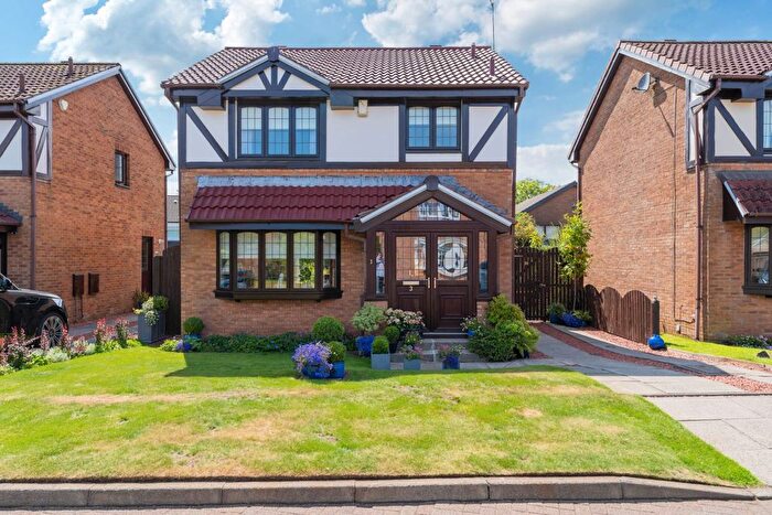 3 Bedroom Detached House For Sale In Whitelea Avenue, Kilmacolm, PA13