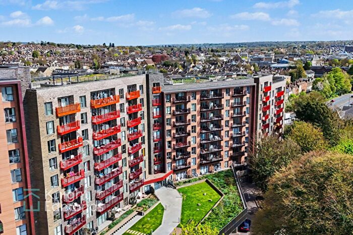 2 Bedroom Flat To Rent In Mill Wood, Eleanore House Mill Wood, ME14