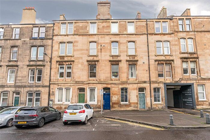 1 Bedroom Flat For Sale In / Brunswick Street, Edinburgh, EH7