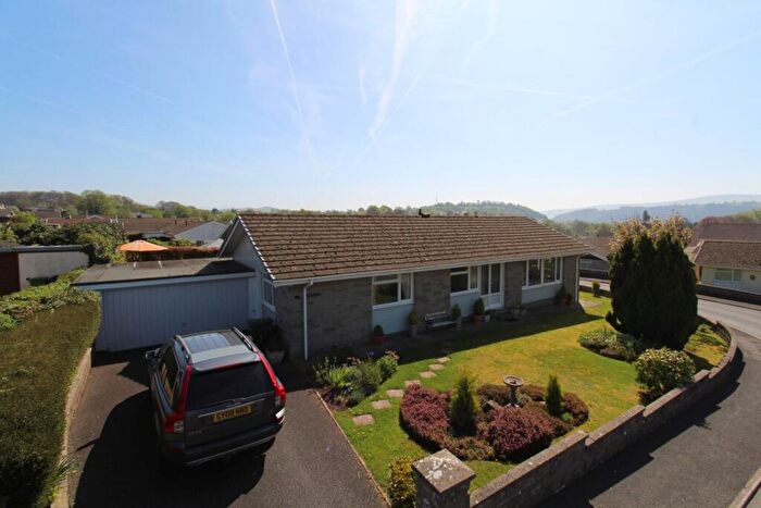 4 Bedroom Detached Bungalow For Sale In Pendre Close, Brecon, LD3