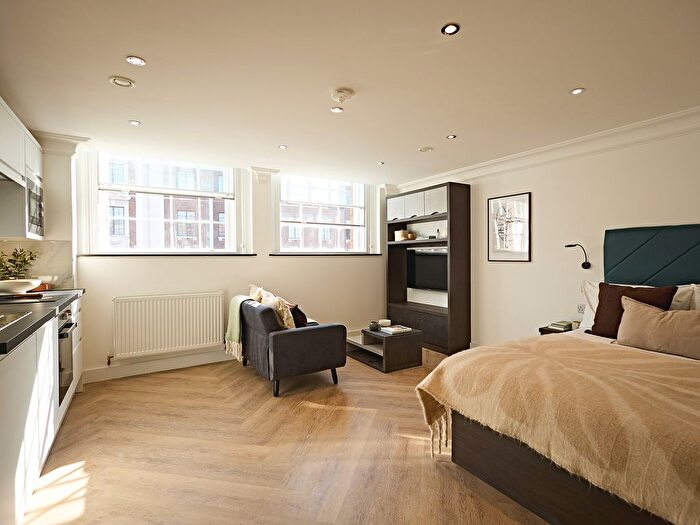 Studio To Rent In Apt, - Cookridge Street #, LS2