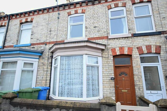 3 Bedroom Terraced House To Rent In Hampton Road, Scarborough, YO12