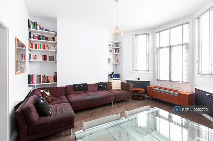 2 Bedroom Flat To Rent In Pleshey Road, London, N7