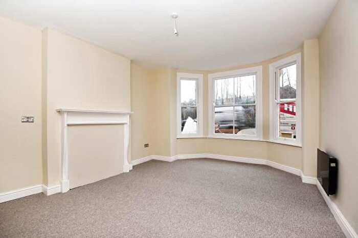 1 Bedroom Flat To Rent In High Street, Llandrindod Wells, LD1