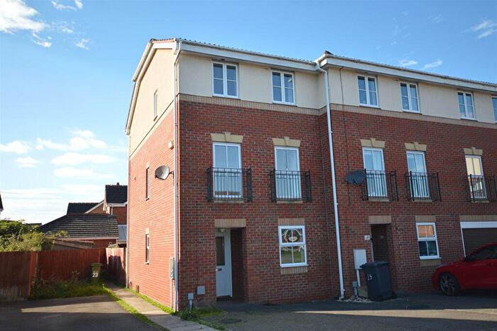 4 Bedroom House To Rent In Goodwood Way, Lincoln, LN6