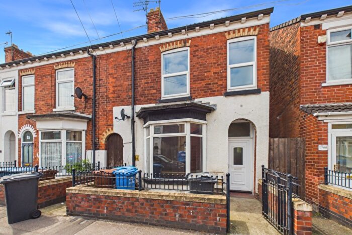 3 Bedroom End Of Terrace House For Sale In Alliance Avenue, Hull, East Riding Of Yorkshire, HU3