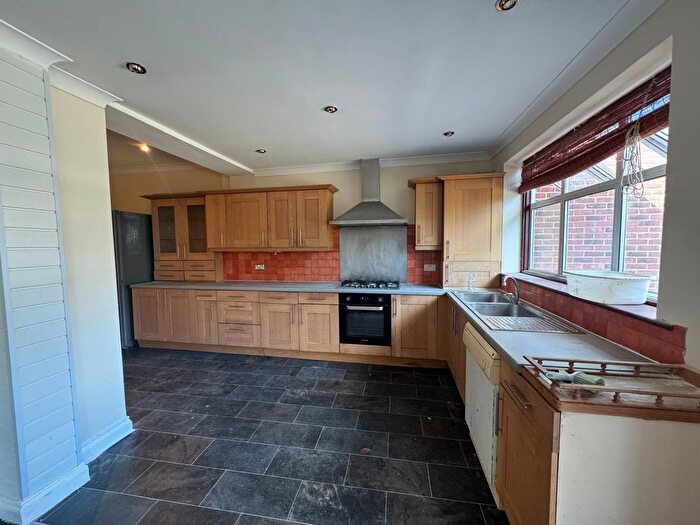 3 Bedroom Terraced House To Rent In Fairholme Road, Ilford, IG1