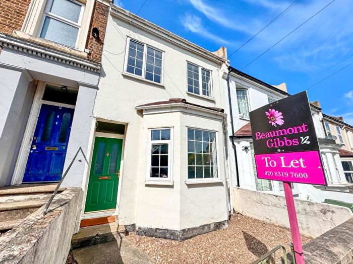 3 Bedroom Terraced House To Rent In Whitworth Road, Plumstead, London, SE18