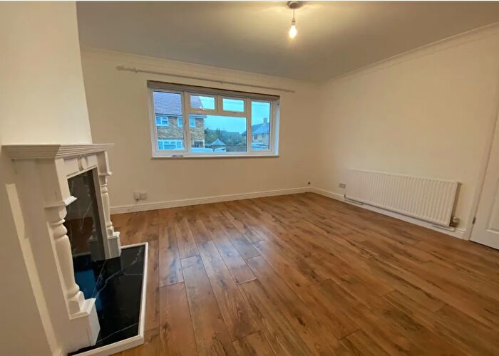 4 Bedroom Detached House To Rent In Albion Avenue, London, N10