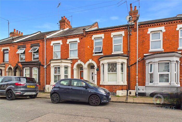 3 Bedroom Terraced House For Sale In Derby Road, Abington, Northampton, NN1