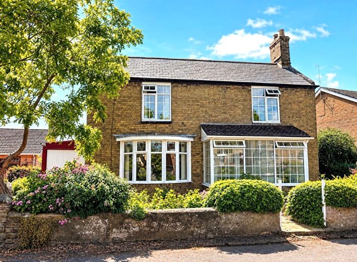 3 Bedroom Detached House For Sale In Well Creek Road, Outwell, Wisbech, PE14