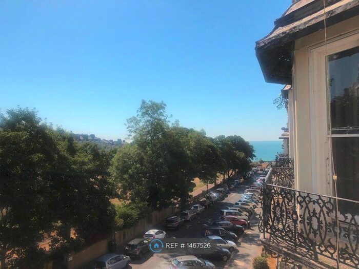 2 Bedroom Flat To Rent In Warrior Square, St. Leonards-On-Sea, TN37