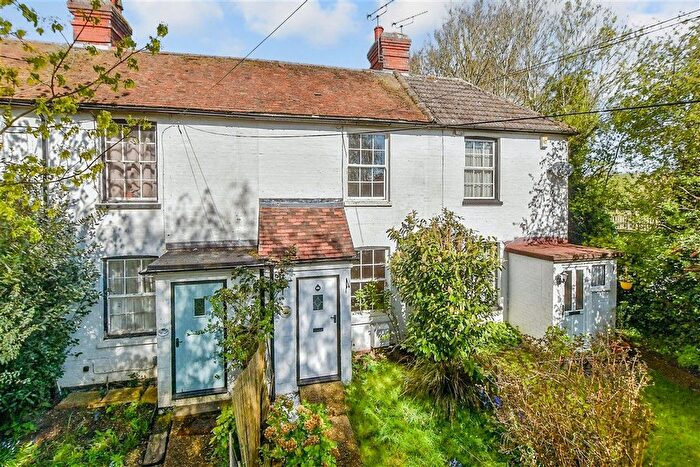 2 Bedroom Terraced House For Sale In Grosvenor Road, Kennington, Ashford, Kent, TN24
