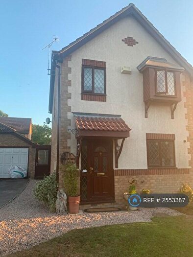 3 Bedroom Semi-Detached House To Rent In Pentridge Way, Totton, Southampton, SO40