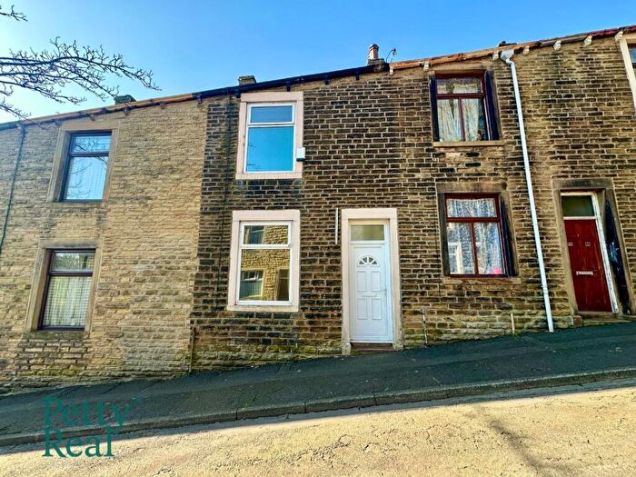 2 Bedroom Terraced House For Sale In Clayton Street, Colne, BB8