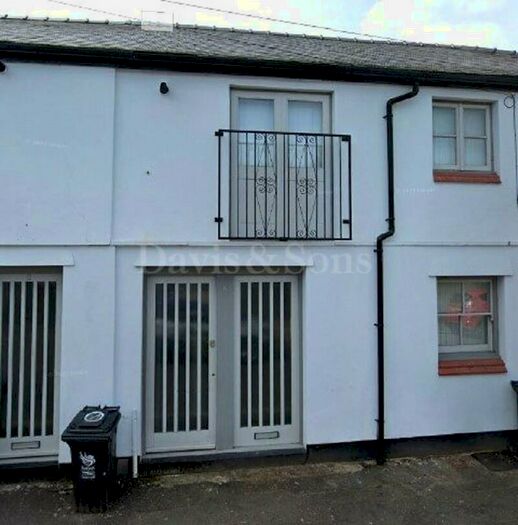 2 Bedroom Terraced House To Rent In East Market Street, Newport., NP20