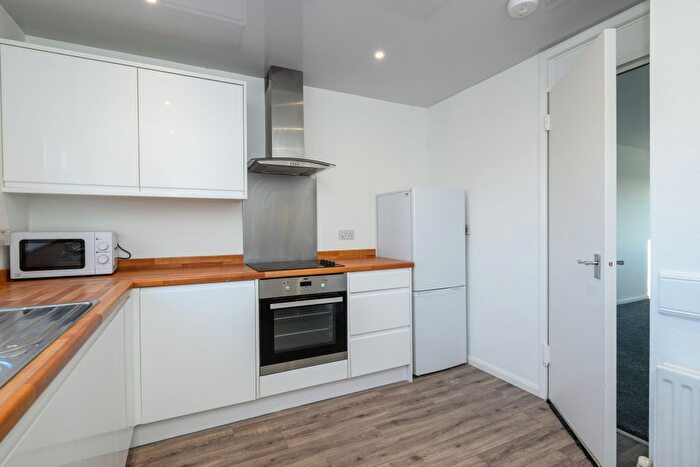 1 Bedroom Flat To Rent In Cotton Road, Dundee, DD3