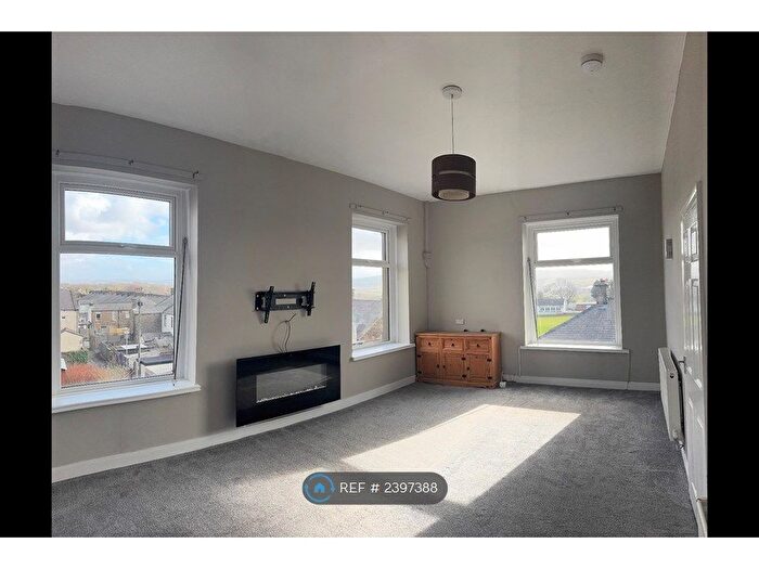 2 Bedroom Flat To Rent In Read Court, Read, Burnley, BB12