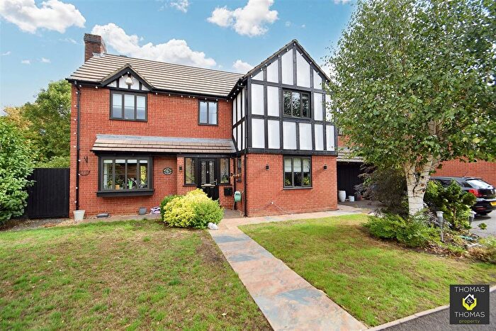 4 Bedroom Detached House For Sale In The Orchards, Hucclecote, GL3