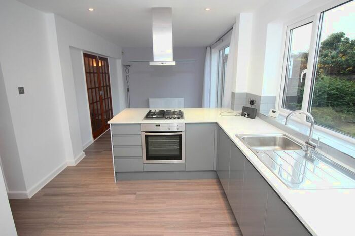 3 Bedroom Semi-Detached House To Rent In Newlands Avenue, Gosforth, Newcastle Upon Tyne, NE3