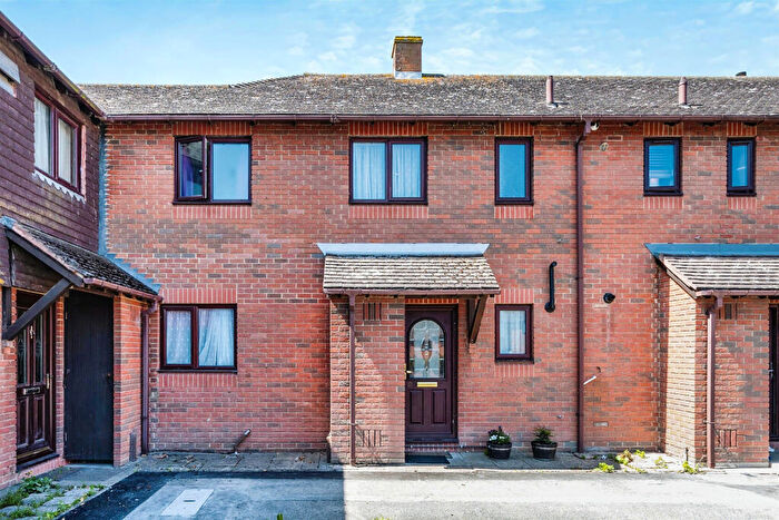 3 Bedroom Terraced House For Sale In Brightlingsea Road, Sandwich, CT13