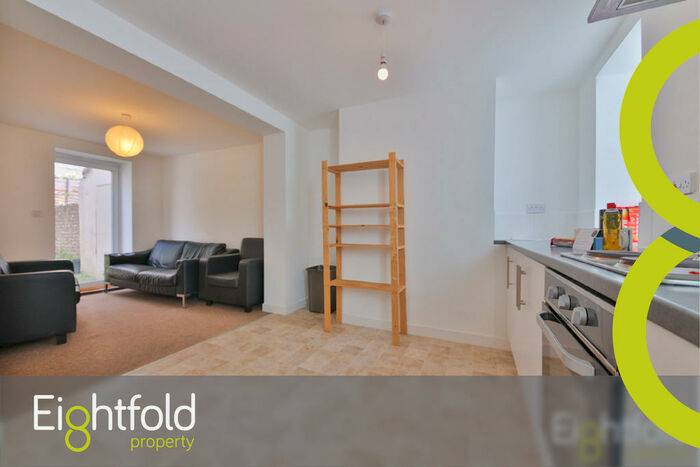 4 Bedroom End Of Terrace House To Rent In Upper Lewes Road, Brighton, BN2
