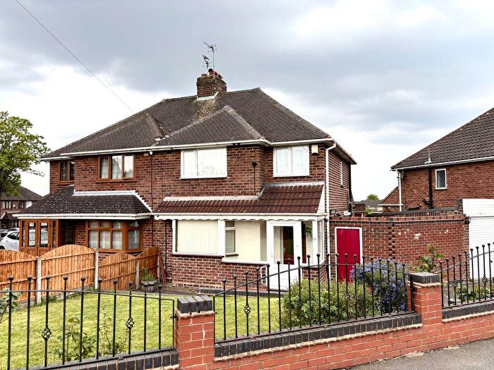 3 Bedroom Semi-Detached House For Sale In Collingwood Drive, Great Barr, Birmingham, B43