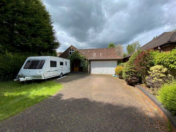 4 Bedroom Detached Bungalow For Sale In Hill Lane, Sutton Coldfield, B75