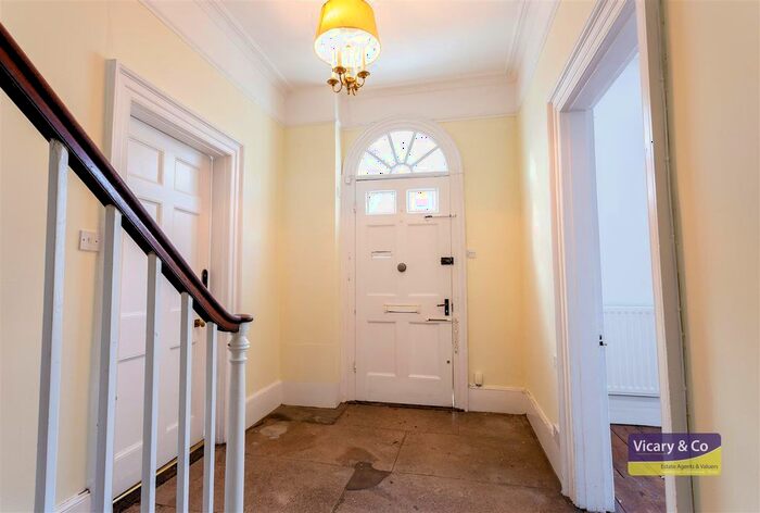 6 Bedroom Semi Detached House To Rent In West Allington, Bridport, DT6