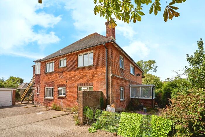 2 Bedroom Flat For Sale In Lane End Road, Bembridge, Isle Of Wight, PO35