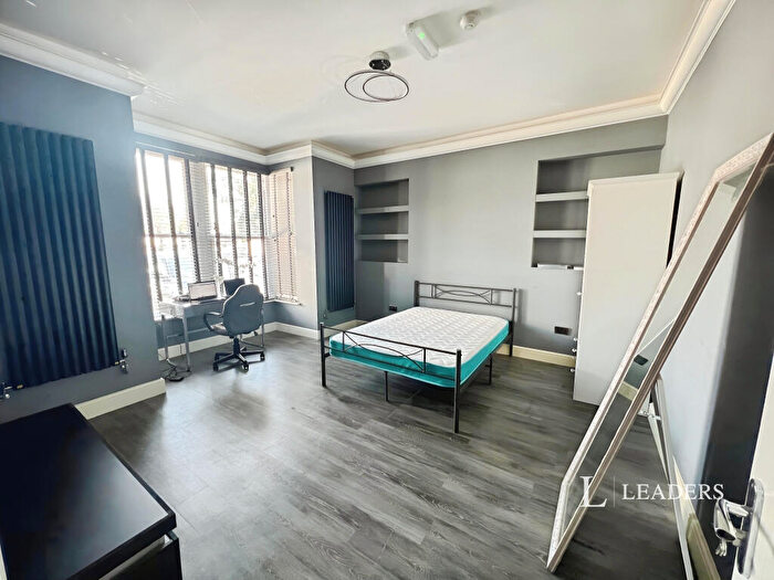 1 Bedroom House To Rent In Lincoln Road, PE1