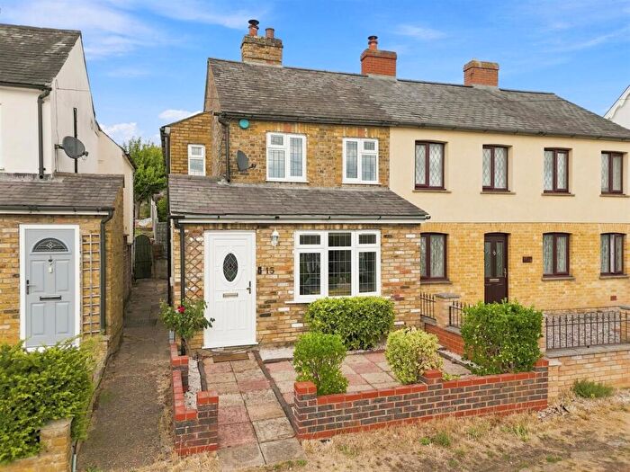 2 Bedroom Semi-Detached House For Sale In Musley Lane - Ware, SG12